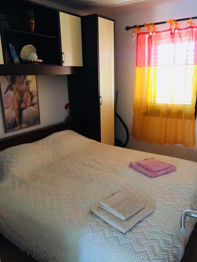Apartment Josipa プレマントゥーラ エクステリア 写真